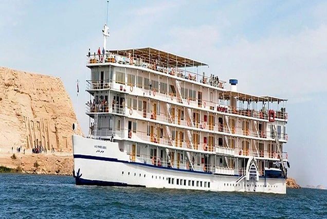 Lake Nasser Cruises