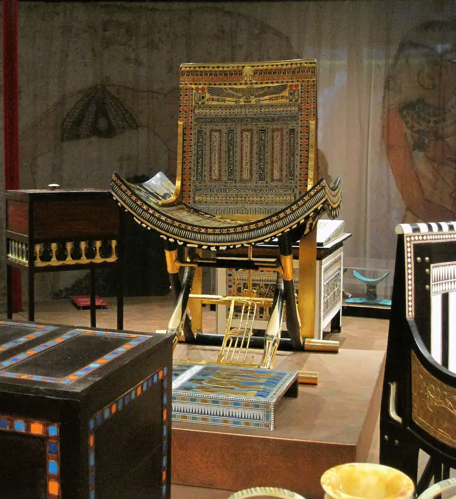 Ancient Egyptian Furniture Design: Style, Craft & History