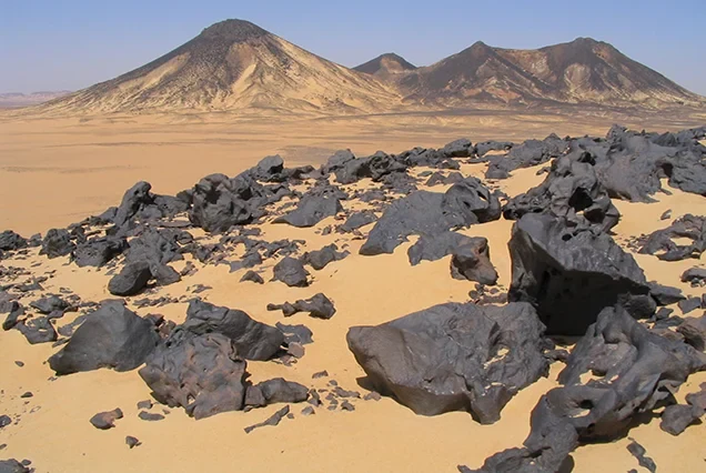 Bahariya Egypt 6-Day Pyramids & White Desert National Park Safari
