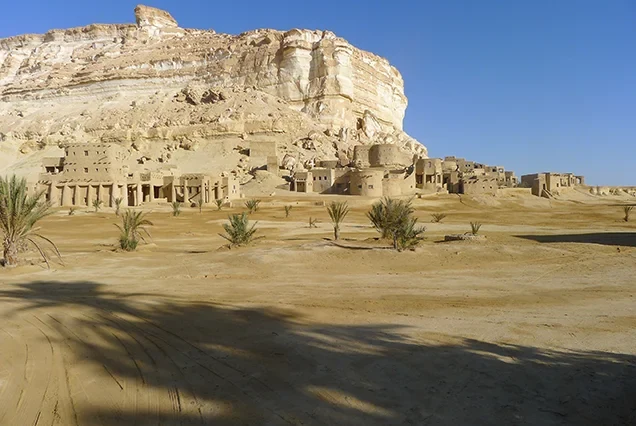 Bahariya Egypt 6-Day Pyramids & White Desert National Park Safari