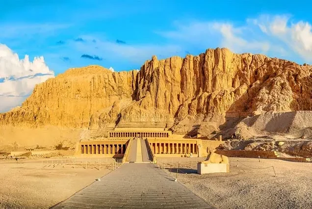 Cairo to Valley of the Kings Tour
