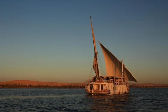 Eyaru Dahabiya 4 Days Aswan Luxor