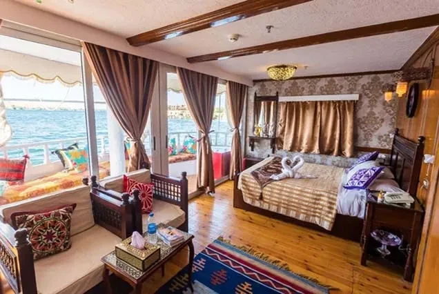 Musk Dahabiya Nile Cruise 8 Days Luxor Aswan