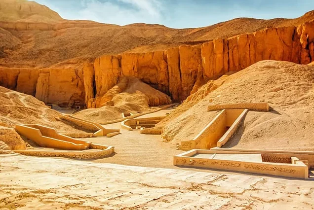 Pyramids Nile and Sinai 12-Day Private Luxury Tour