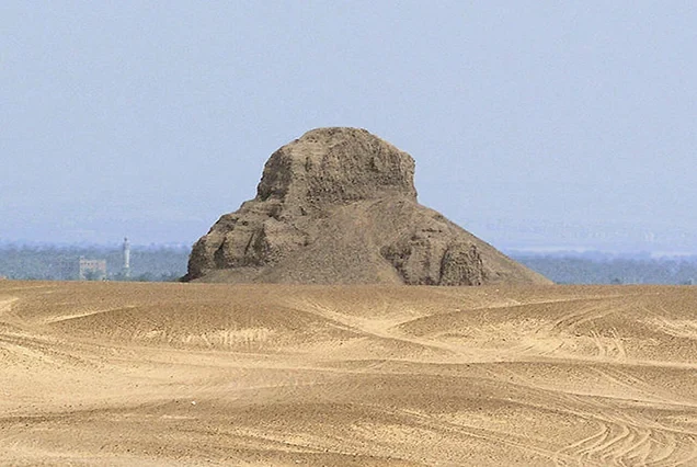Sakkara Memphis And Dahshur day trip