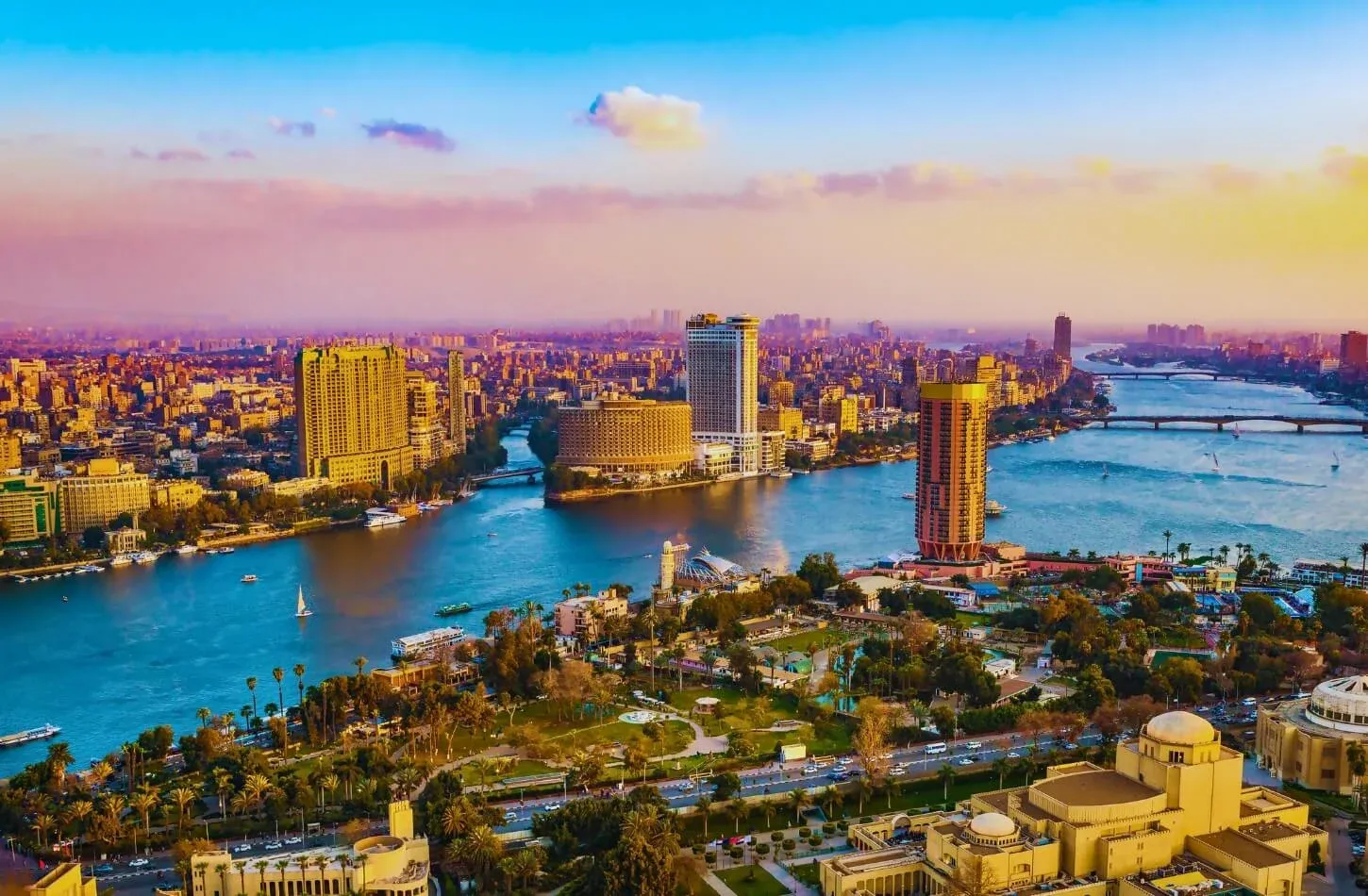 Evenings in Cairo in October
