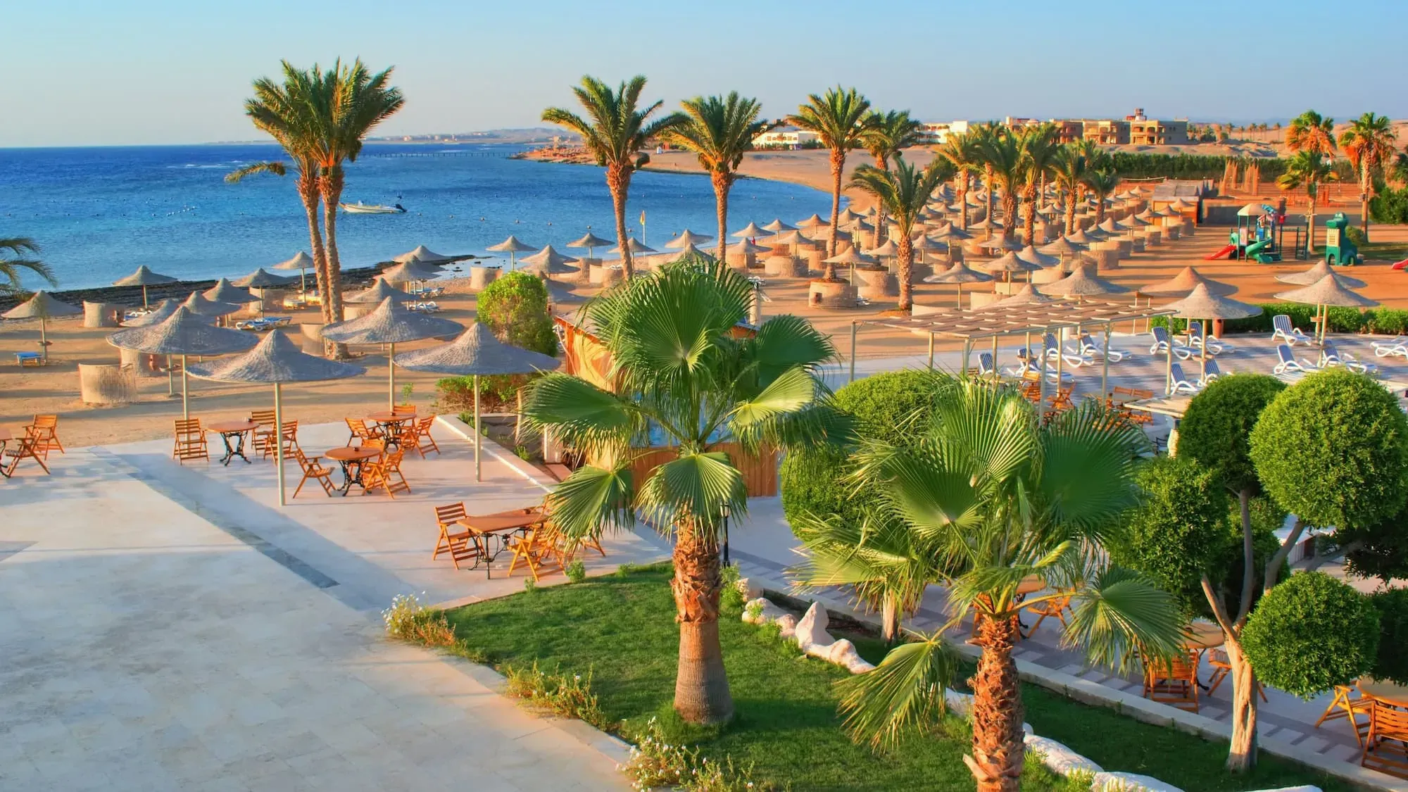Hurghada Weather in September 2027: Air, Sea and Wind