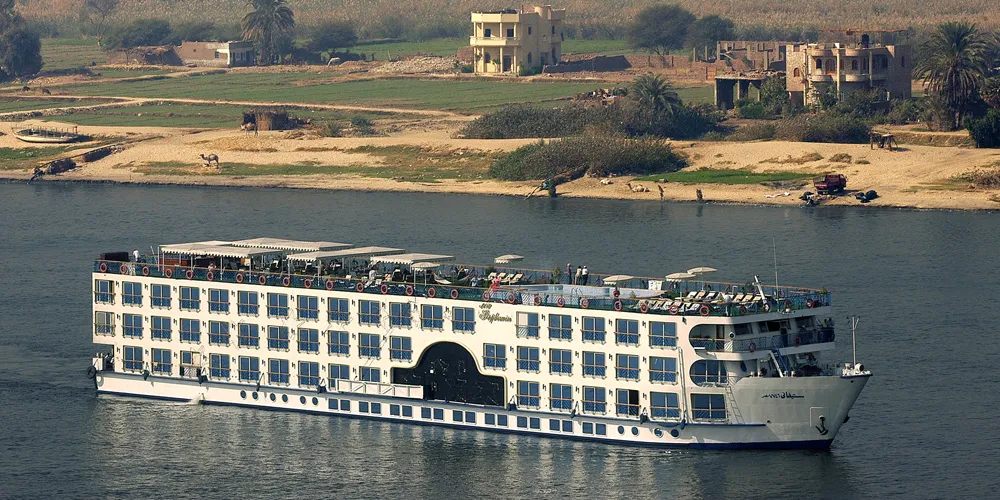 Nile Cruise in April 2027 | Heat and Route Guide
