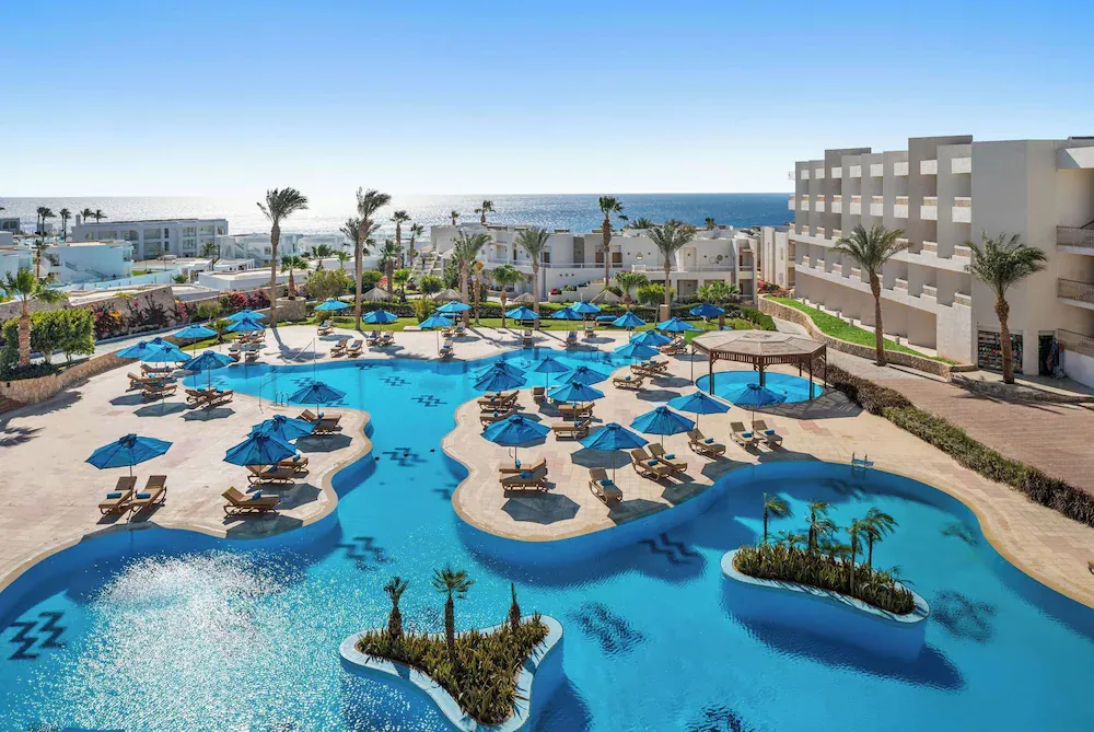 How Sharm El Sheikh Christmas Weather Compares to Other Destinations