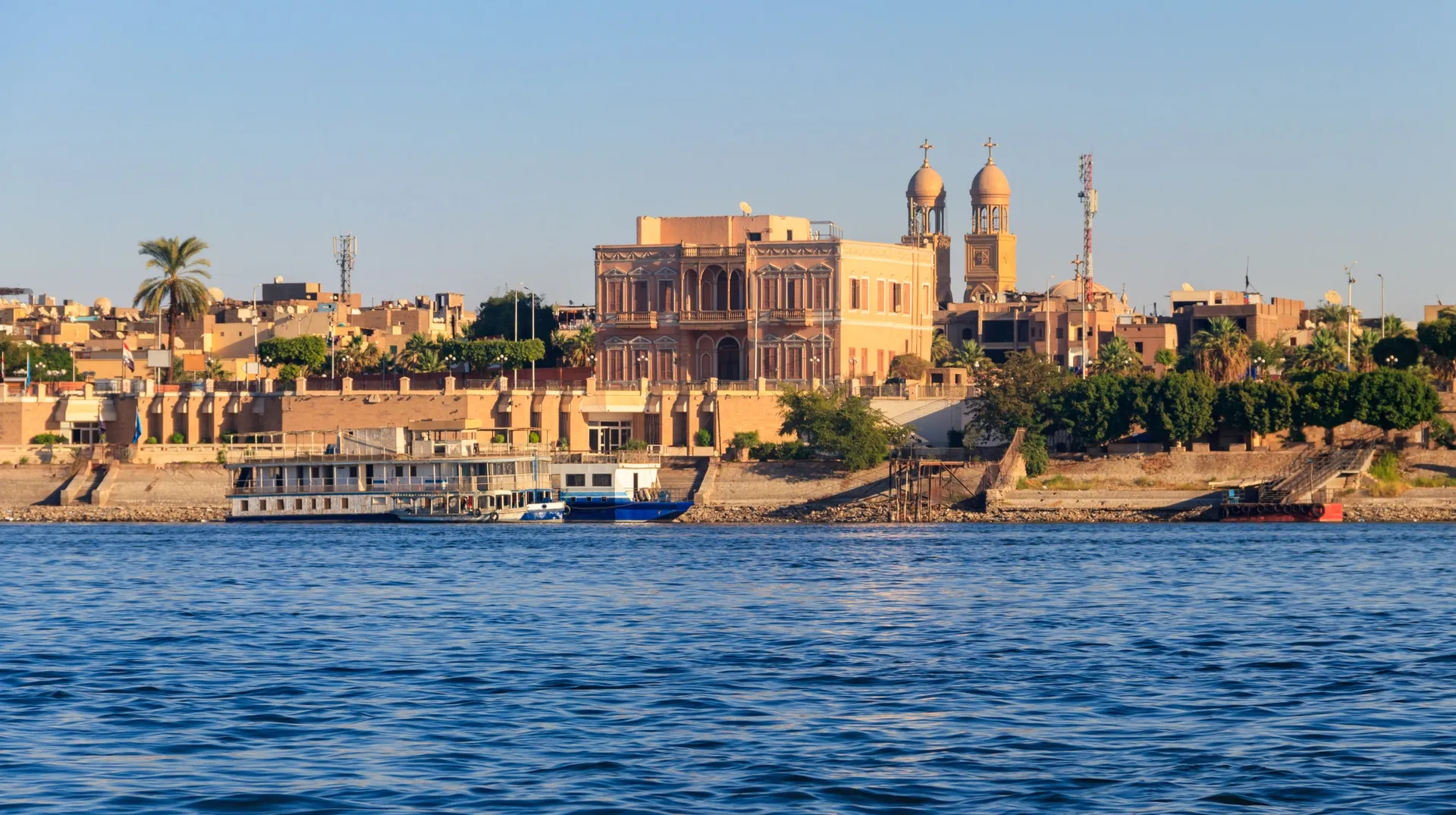 The Nile Cruise Question