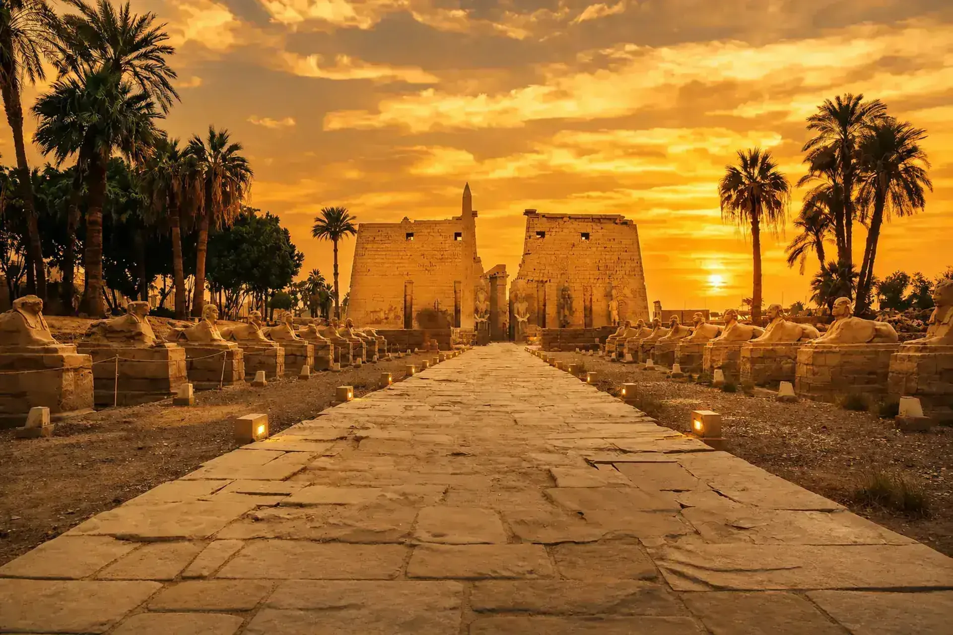 One Luxor Day in April Hour by Hour