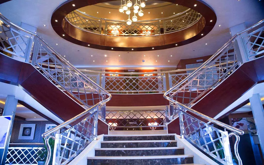 Blue Shadow Nile Cruise 4 Days Aswan Luxor