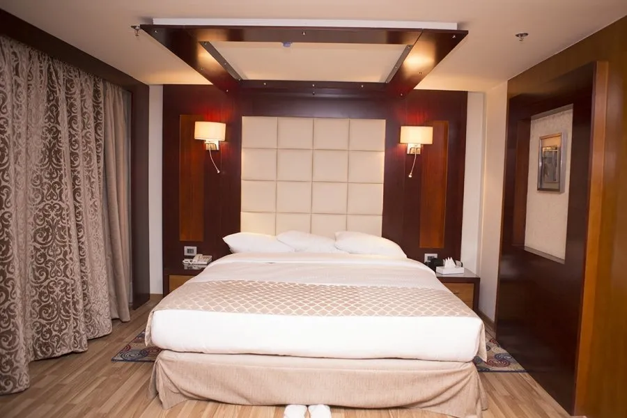 Blue Shadow Nile Cruise 5 Days Luxor Aswan