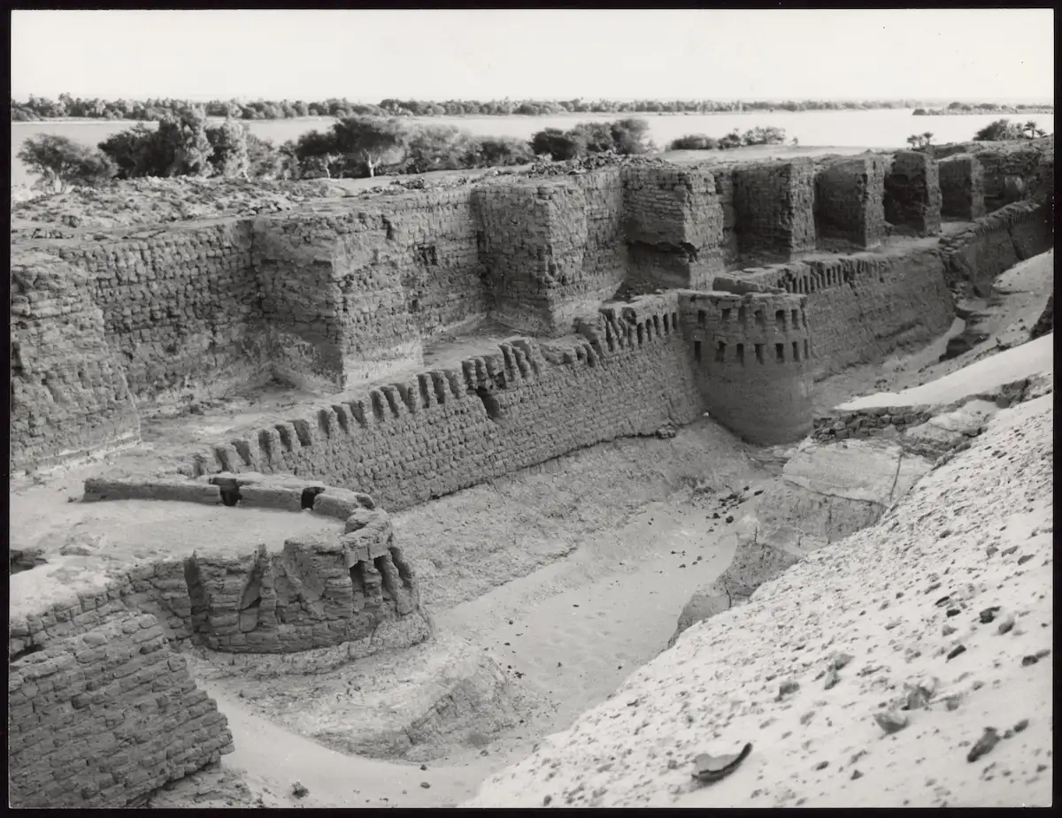 Buhen: Egypt’s Mighty Frontier Fortress Lost Beneath Lake Nasser