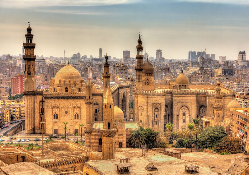 Cairo Travel Guide: Exploring the Ancient and Modern Heart of Egypt