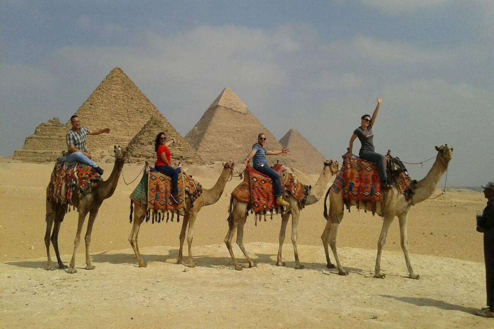 Private 2-Hour Camel Ride Trip at the Pyramids