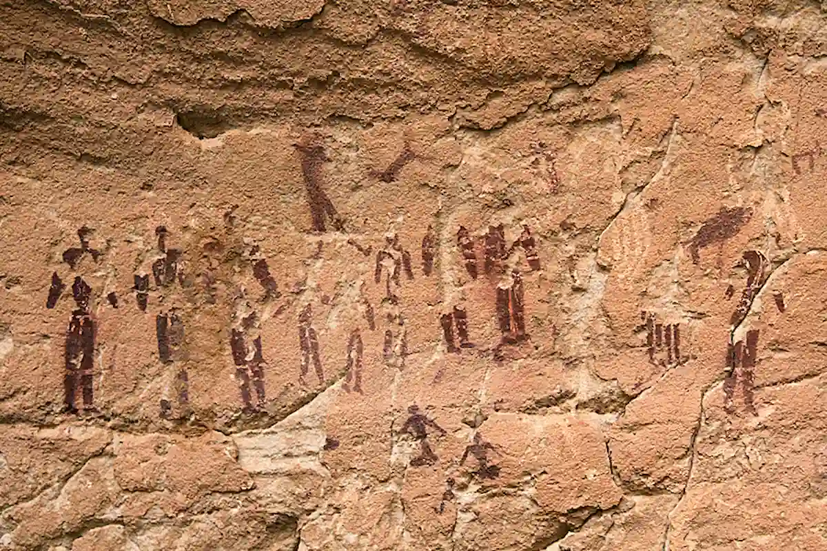 Cave of Swimmers: A Mysterious Window Into Ancient Sahara Life