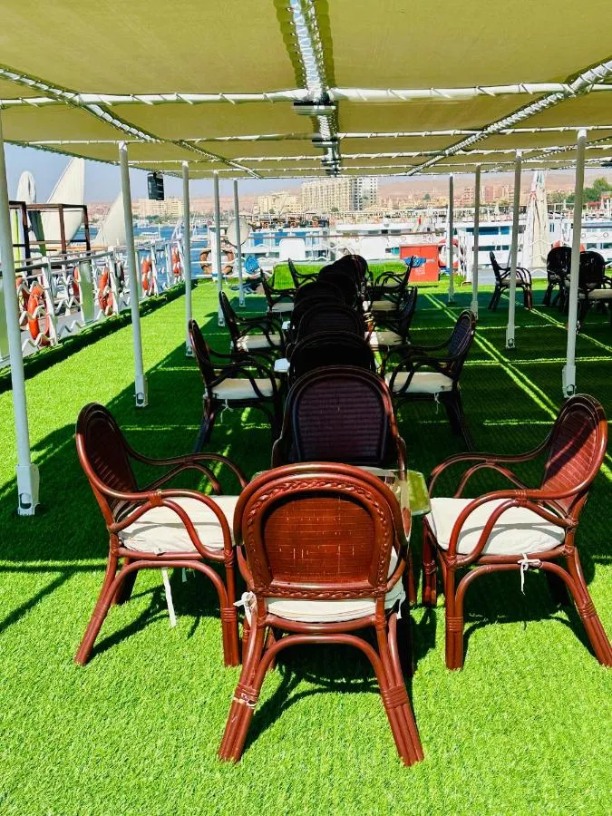 Chateau Lafayette Nile Cruise 5 Days Luxor Aswan