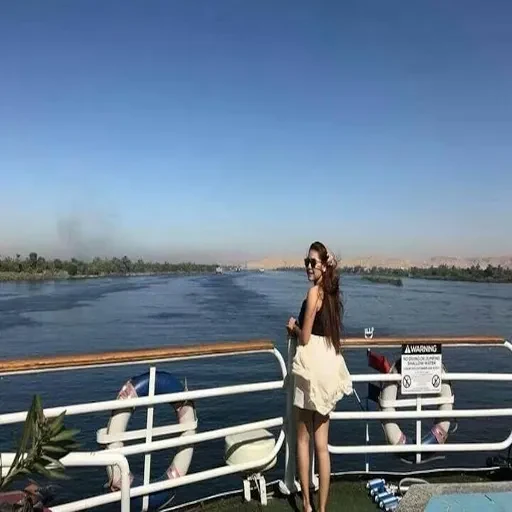 Luxury 4-Day Nile Cruise Including Abu Simbel and Hot Air Balloon