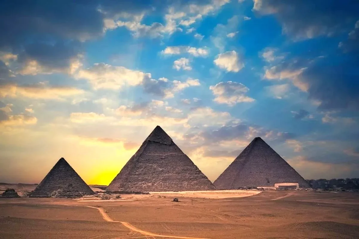 6 Days Egypt Tour Package to Cairo and Luxor