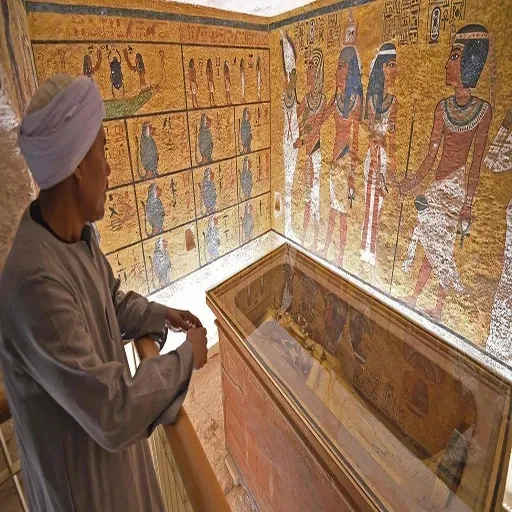 7-Day Premium Abu Simbel to Luxor Cruise & Lake Nasser Expedition