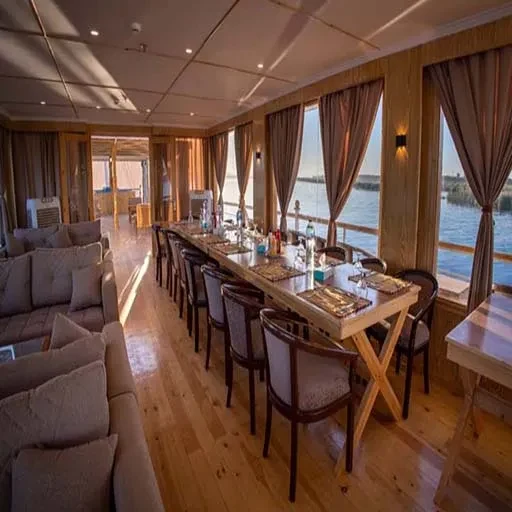 Akhnaton Dahabiya 4 Days From Aswan Luxor 5-Star Classic Sailing