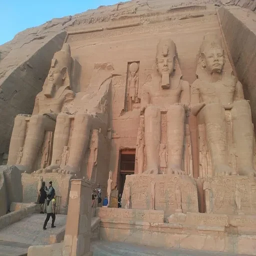 Premium 4-Day Aswan to Luxor Cruise With Abu Simbel Tour
