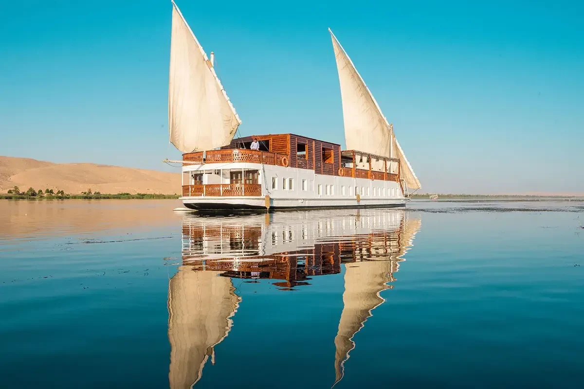 8 Day Best Dahabiya Nile Cruise and Cairo Tours