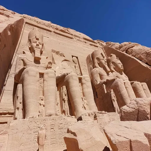 Comfortable Round-Trip Bus From Abu Simbel to Aswan