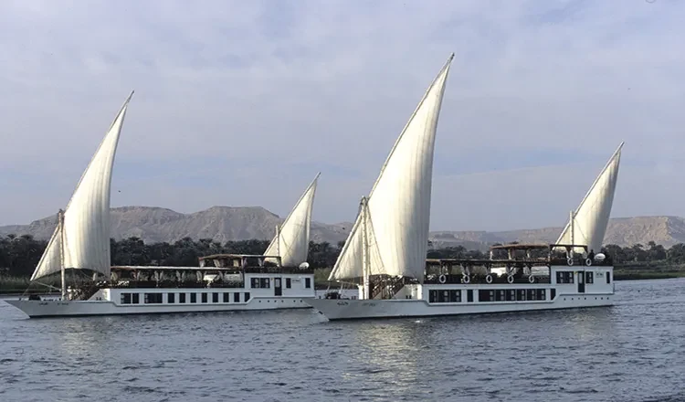 El Hanem Dahabiya 8 Days Luxor Aswan