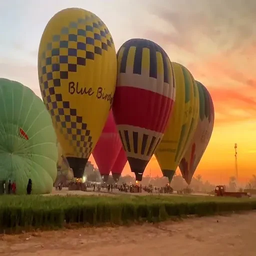 Private Hurghada to Luxor Day Trip with Sunrise Hot Air Balloon & Nile Felucca