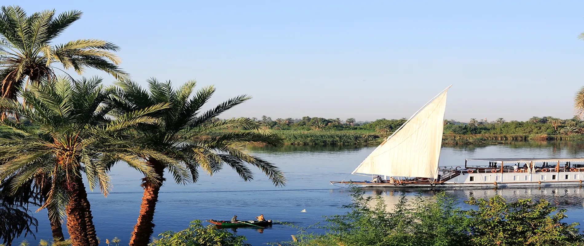 Lazuli Luxor Dahabiya 5 Days Luxor Aswan