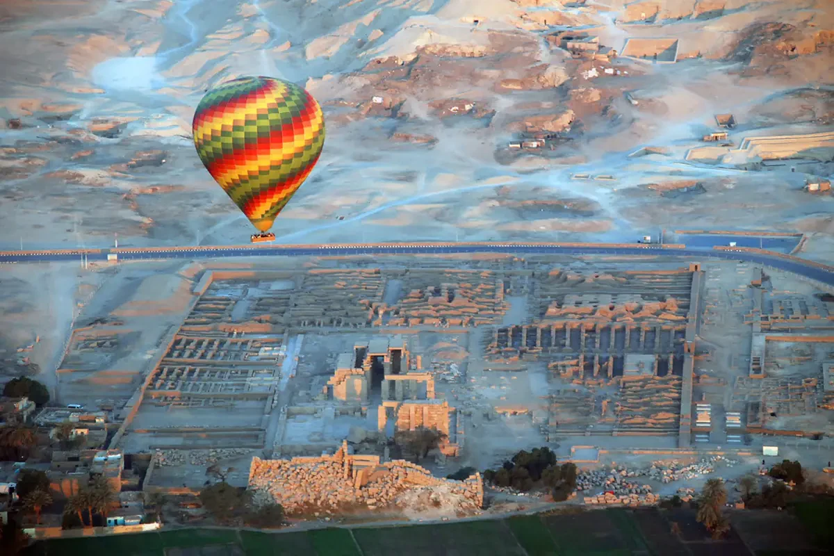 Breathtaking Sunrise Luxor Hot Air Balloon Ride