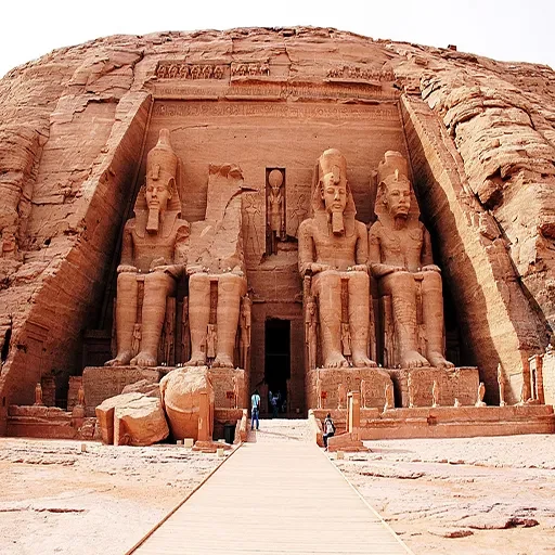 Private Luxor to Abu Simbel Day Trip with Expert Guide