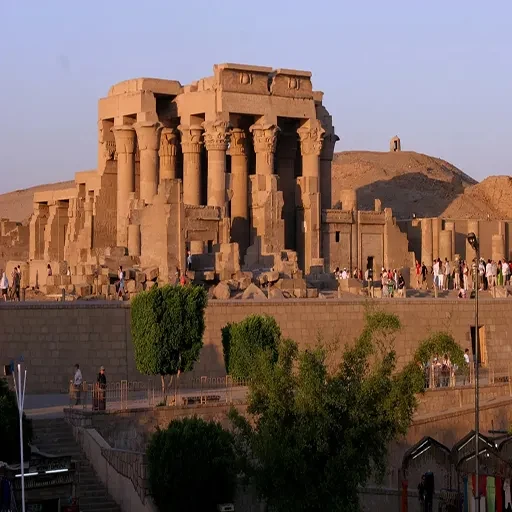 Exclusive Private Luxor to Kom Ombo & Edfu Temple Day Tour
