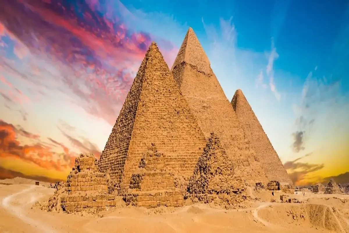 8 Days Pyramids and the Nile Private