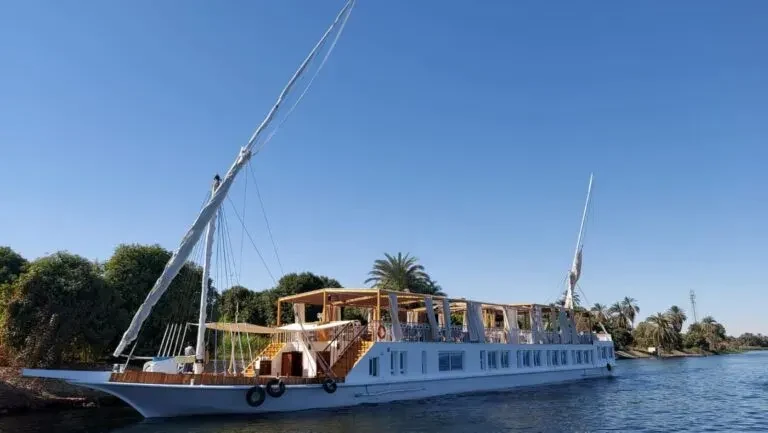 Sacred Lotus Dahabiya 8 Days Luxor Aswan