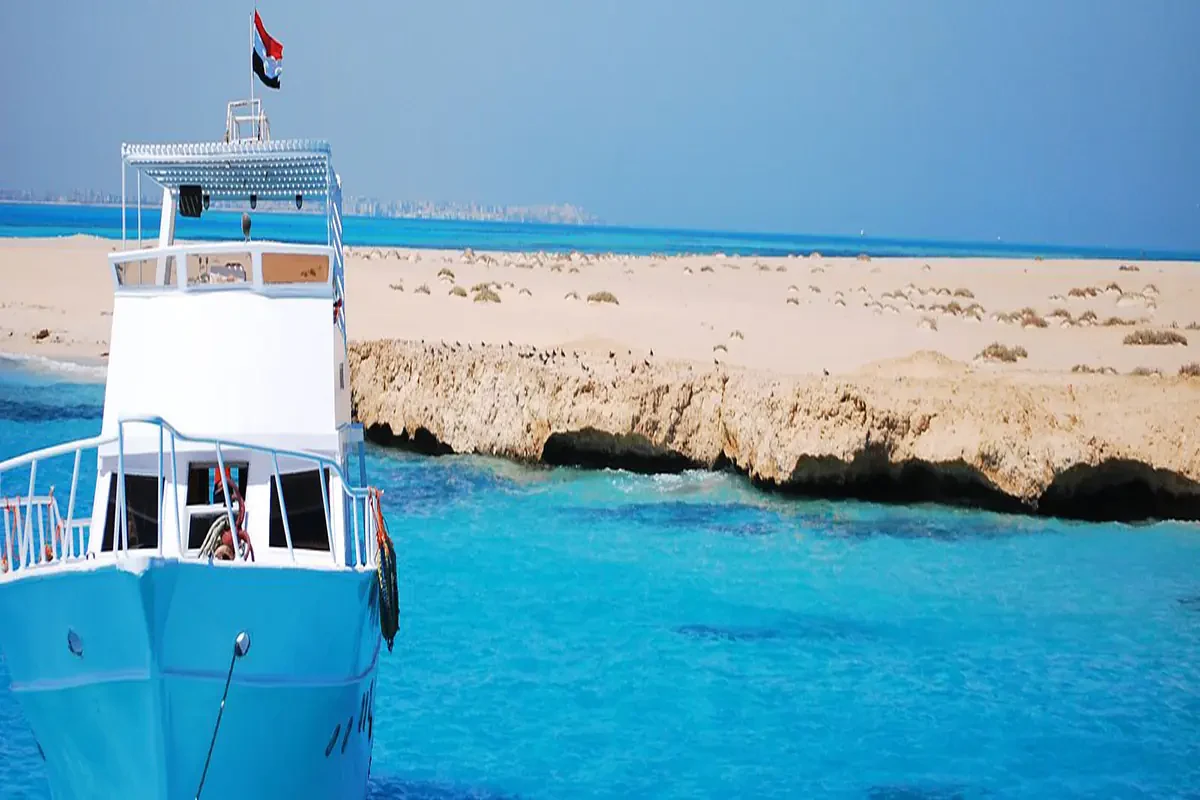 Private Snorkeling Trip & Excursion From Safaga Port to Giftun Island