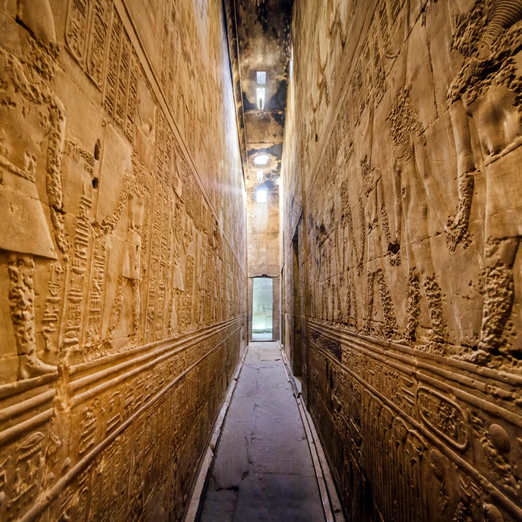 8 Day in Egypt Itinerary Covering Cairo, Alexandria & Deluxe Nile Cruise