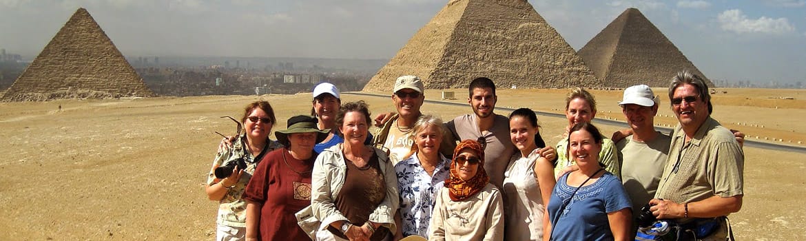 Egypt Tours: Why Hire A Guide for Your Tour?
