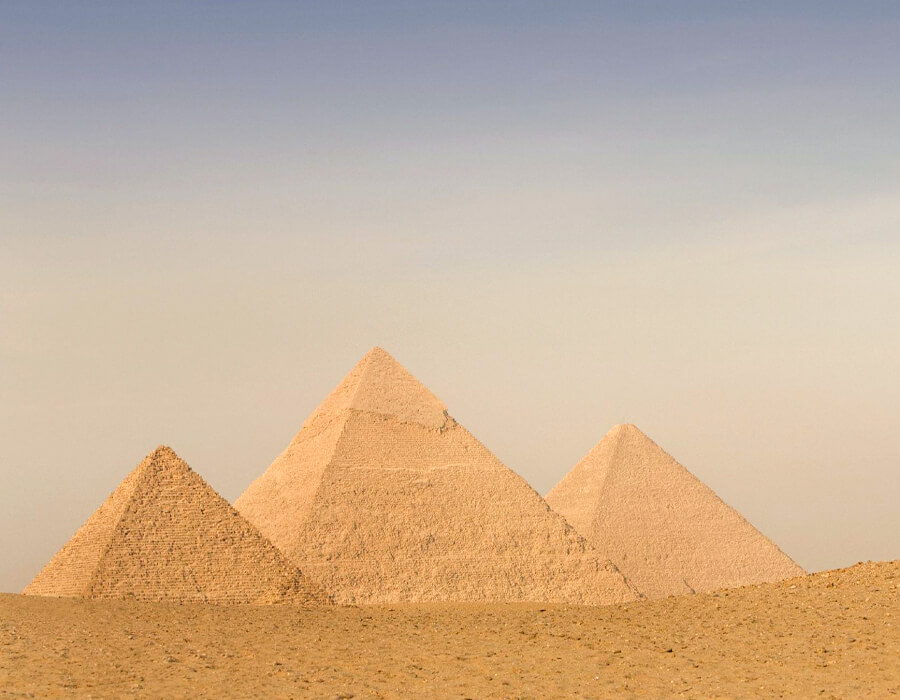 Fun Facts about the Pyramids of Giza & Mysteries