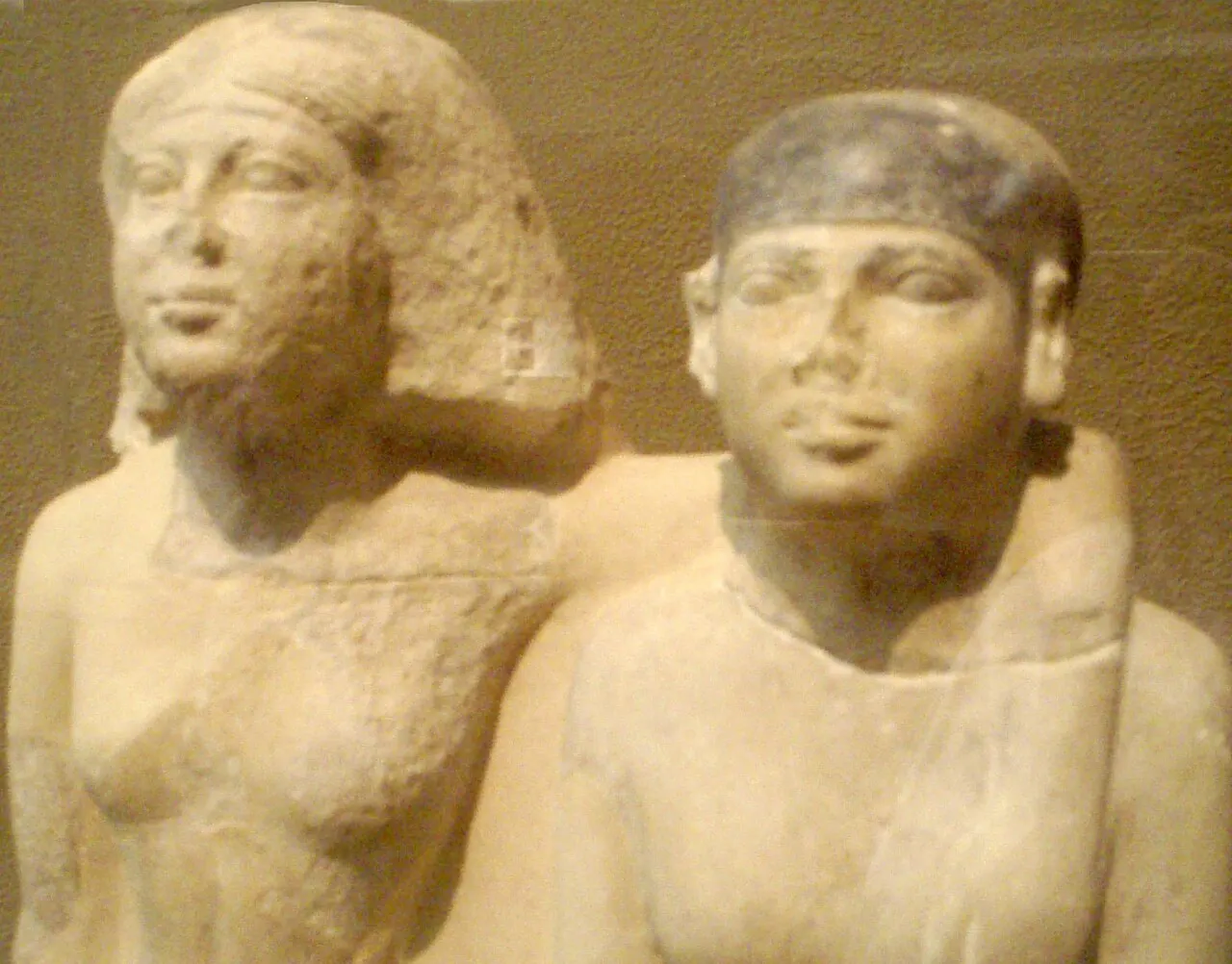 Hetepheres II: Queen and Pillar of Egypt's Fourth Dynasty