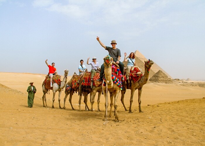 How to Enjoy a Perfect Vacation in Egypt With Friends
