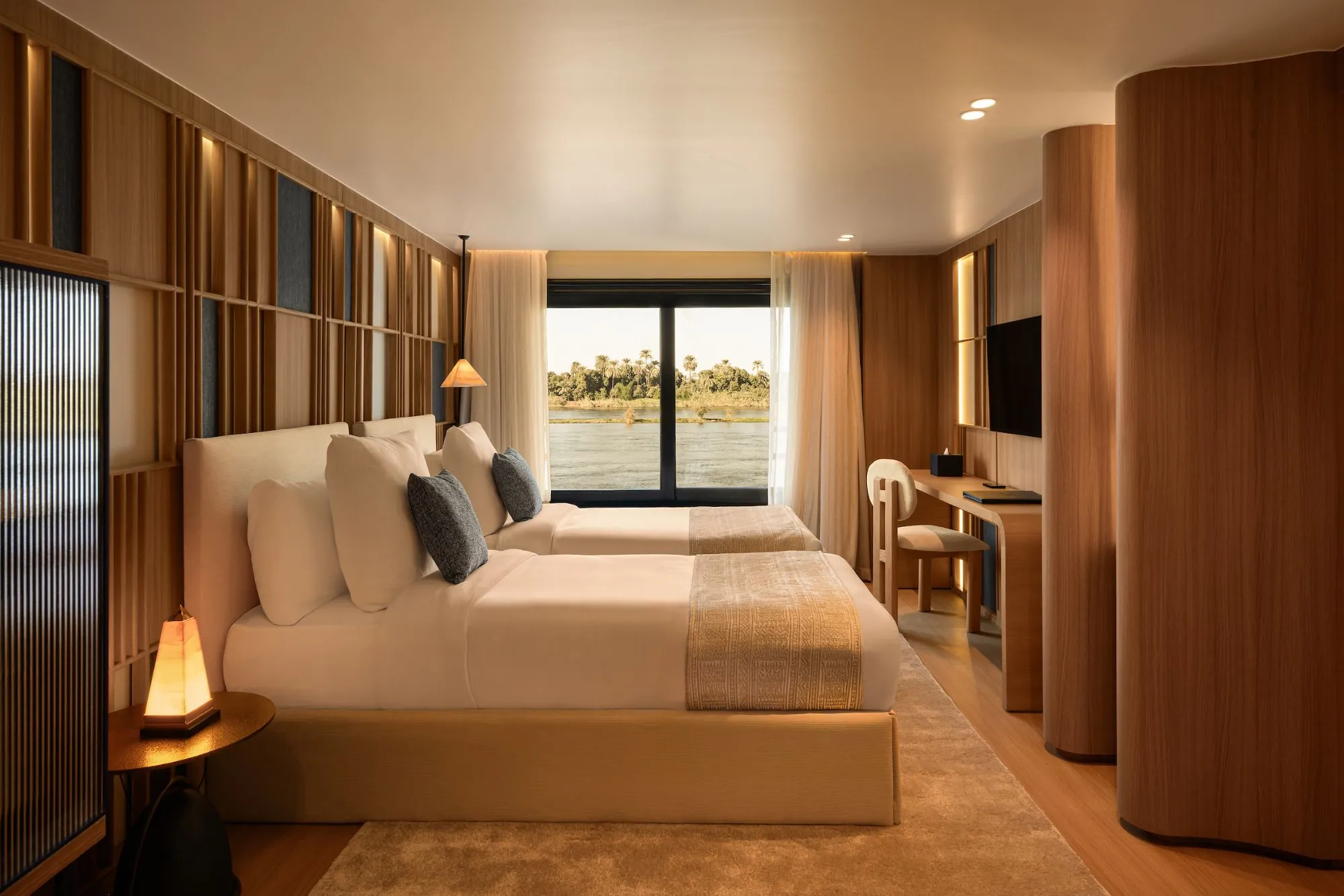 Le Fayan Nile Cruise 4 Days Aswan Luxor