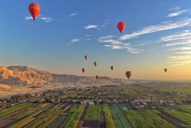 Breathtaking Sunrise Luxor Hot Air Balloon Ride