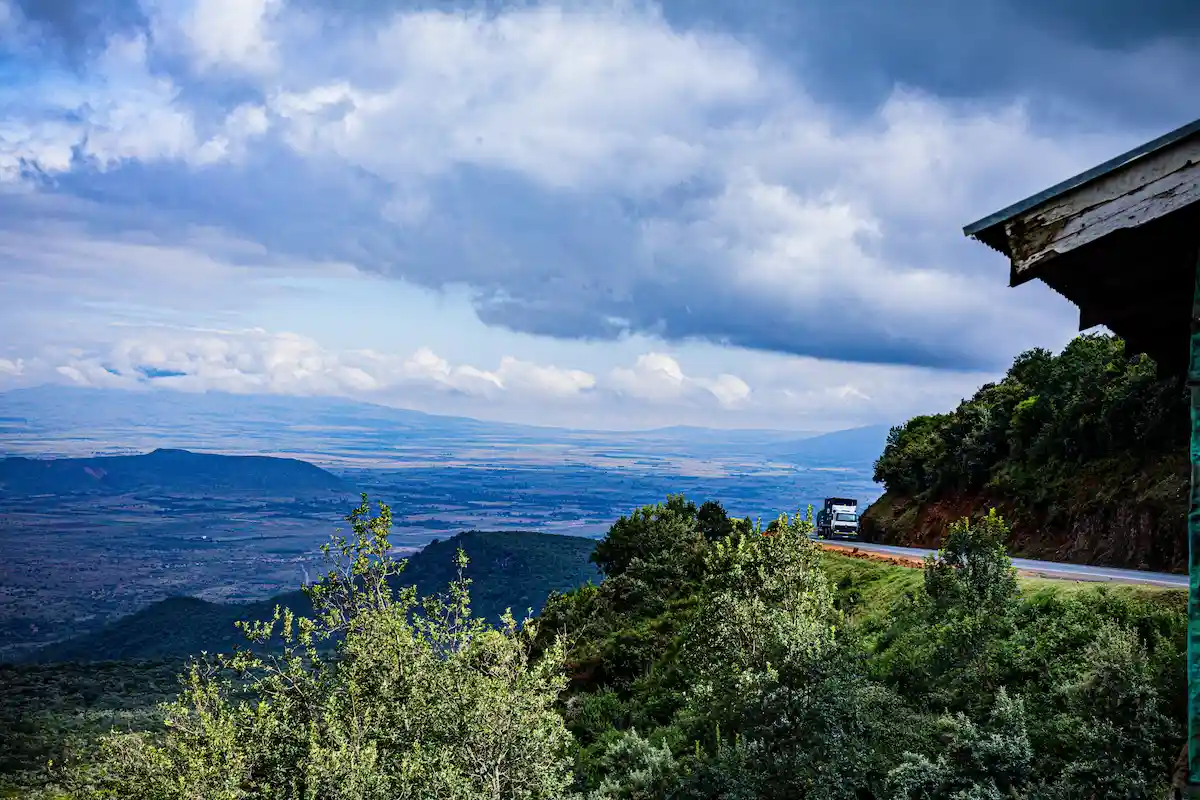 Mai Mahiu Escapes: Luxury Great Rift Valley Private Safaris