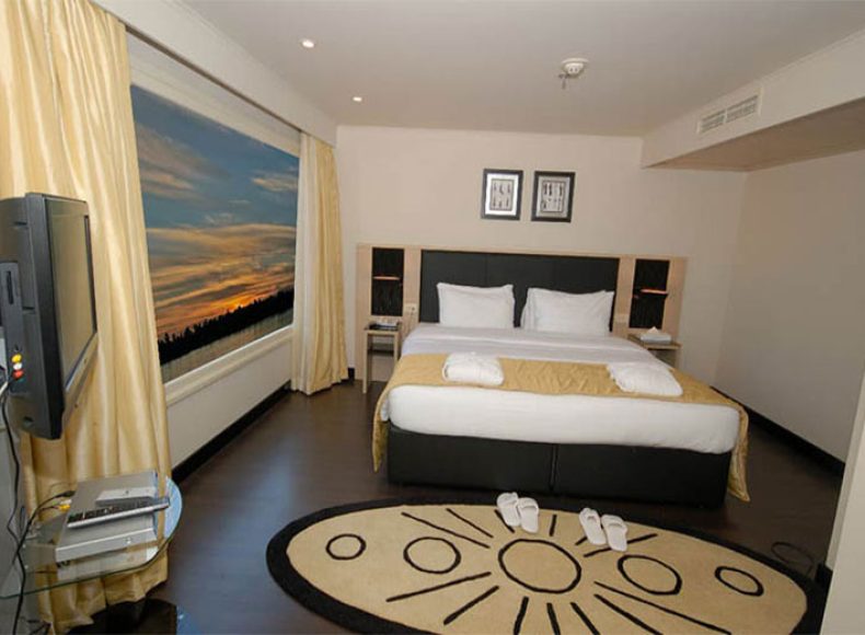Moon Dance Nile Cruise 4 Days Aswan Luxor