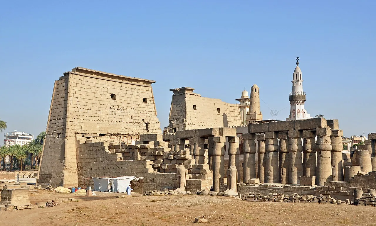 Ms Salacia Nile Cruise 8 Days Luxor Aswan