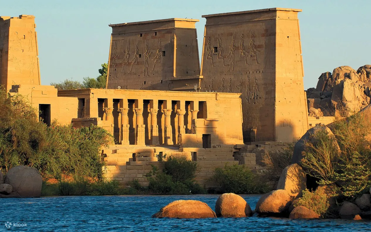 MS Salacia Nile Cruise 4 Days Aswan Luxor