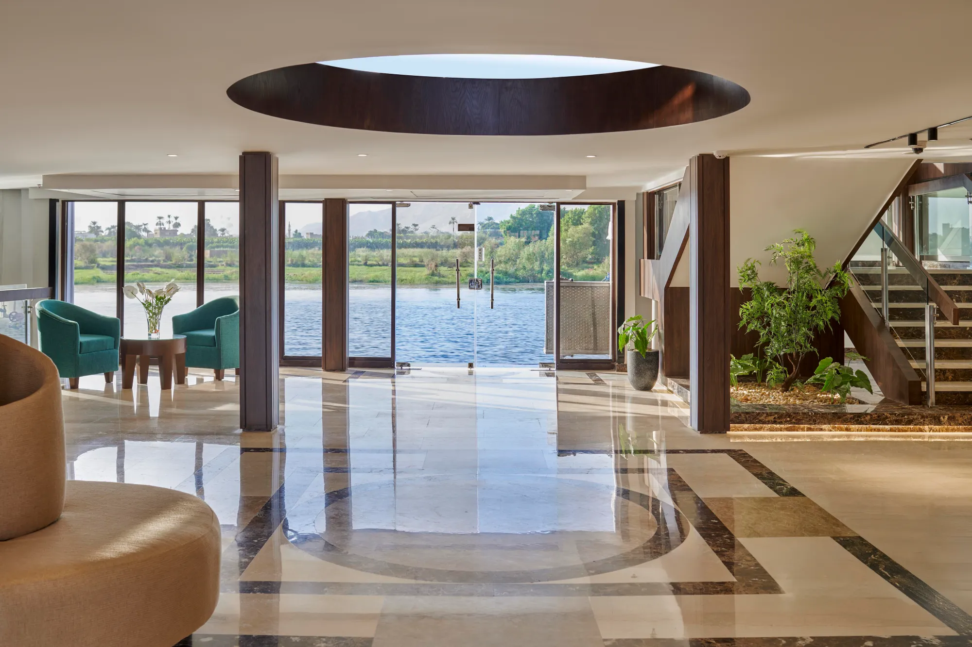 Mövenpick SS Misr Nile Cruise 5 Days Luxor Aswan